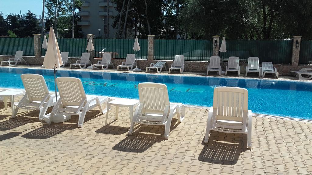 Global Ville Apartcomplex 써니비치 외부 사진